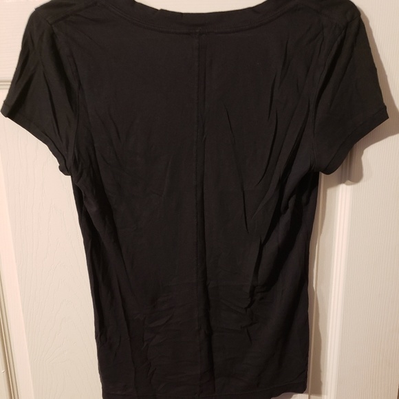EUC Express Black V Neck Tee Womens Medium - Picture 2 of 2